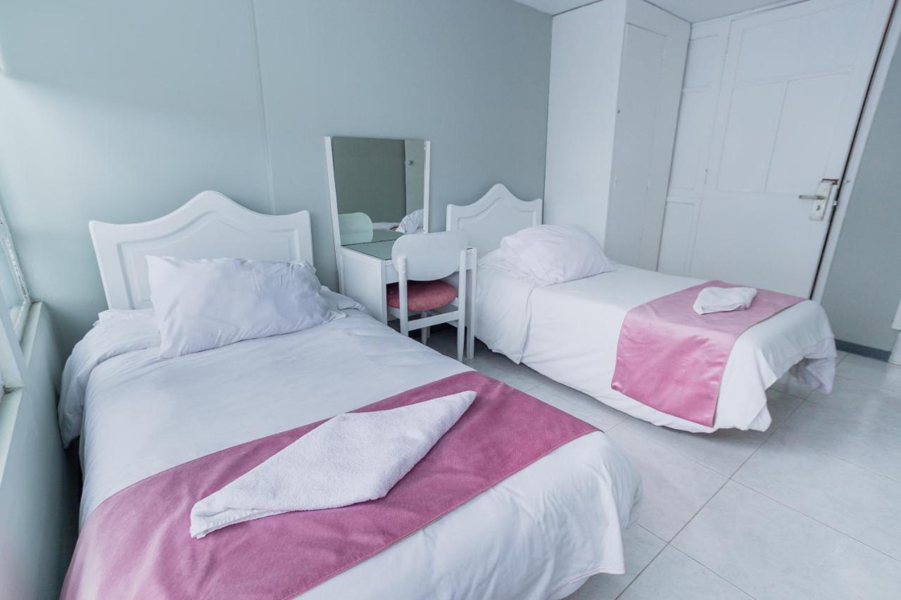 Apartasuites & Hotel Bogota Teusaquillo Ngoại thất bức ảnh